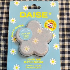 Love Me Bath Bomb - Gray